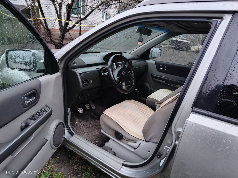 Продам Nissan x-Trail diesel 2.2