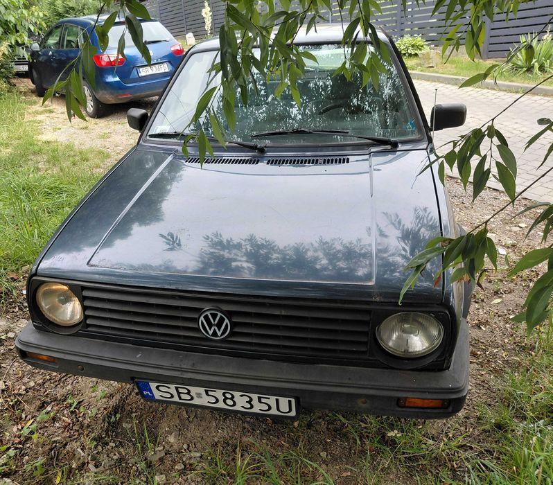 samochod osobowy VW Golf 2