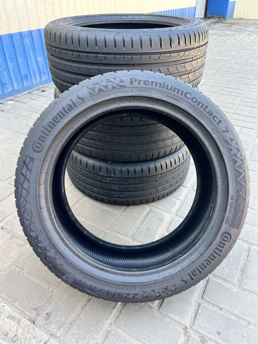 Continental PremiumContact 7 225/45 R17 91Y