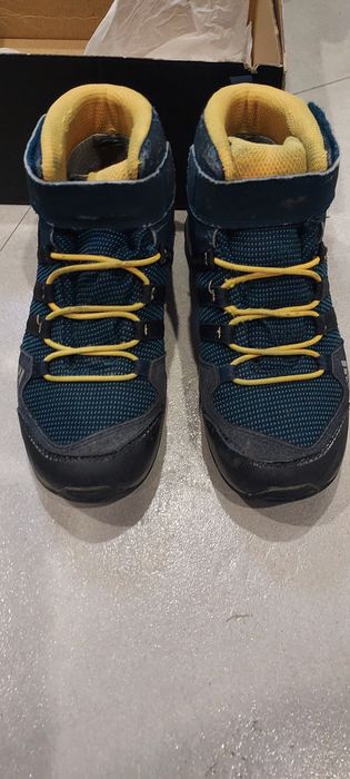 Buty zimowe ADIDAS rozmiar 33 stan idealny
