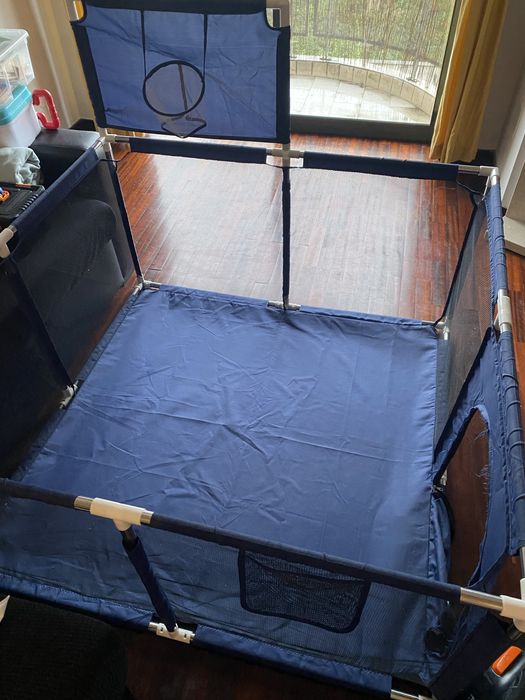 Parque infantil quadrado