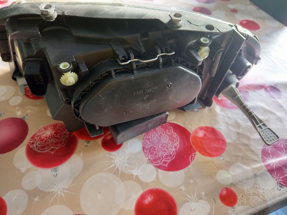 Lote 1 (preços embaixo) de peças para a SEAT Alhambra 2000