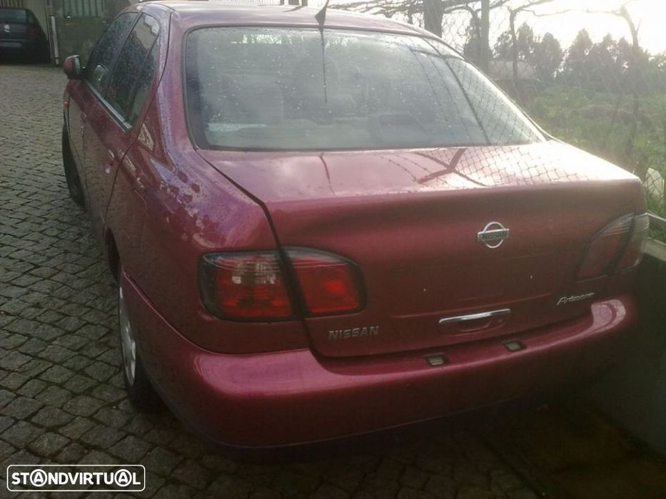 Traseira / Frente /Interior Nissan Primera p11