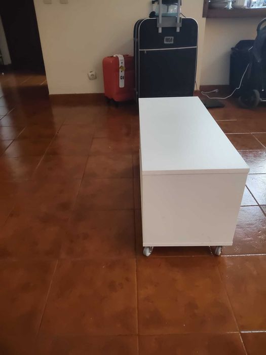 Móvel de centro IKEA