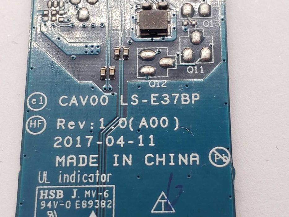 SSD 64gb Dell 0E650  80mm  CAV00  LS-E37BP Dell Latitude (3189/3190)