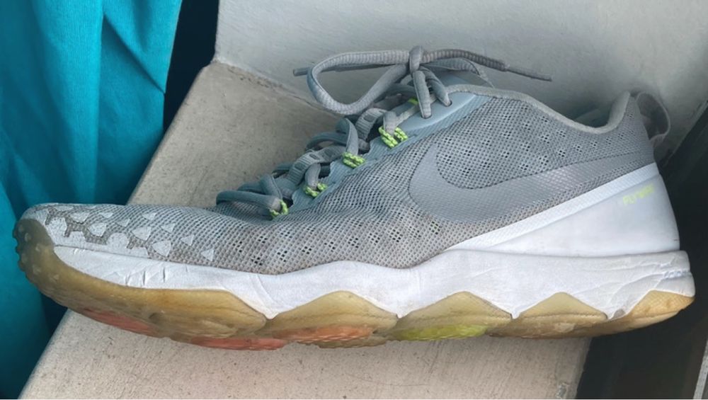 Nike training shoes446661475656028162