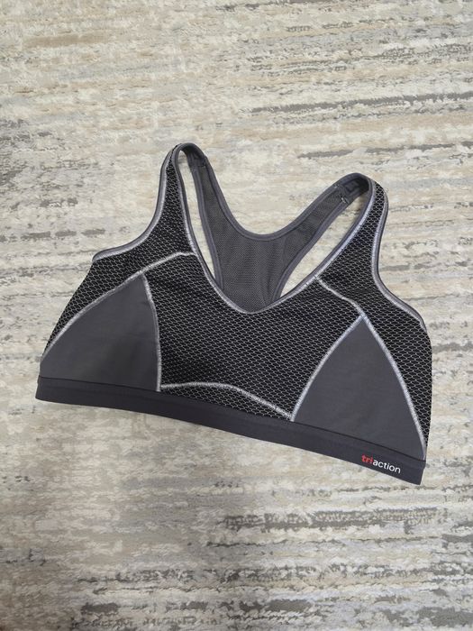 Top sportowy Triumph Triaction, 90B