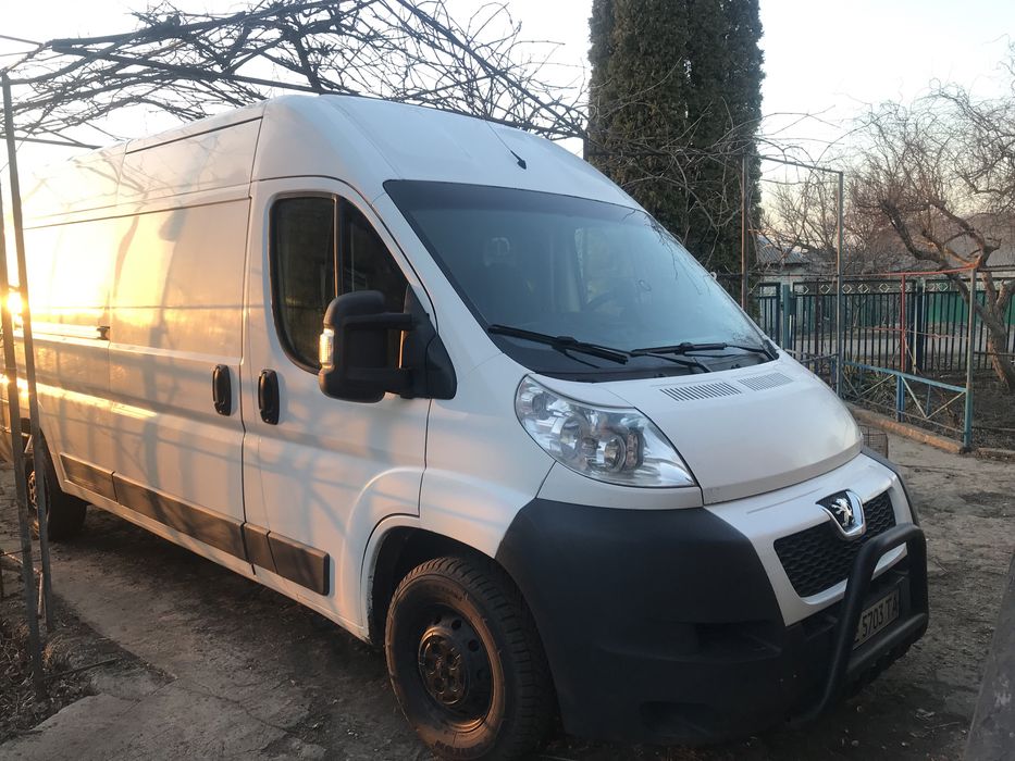 Продам пежо боксер3