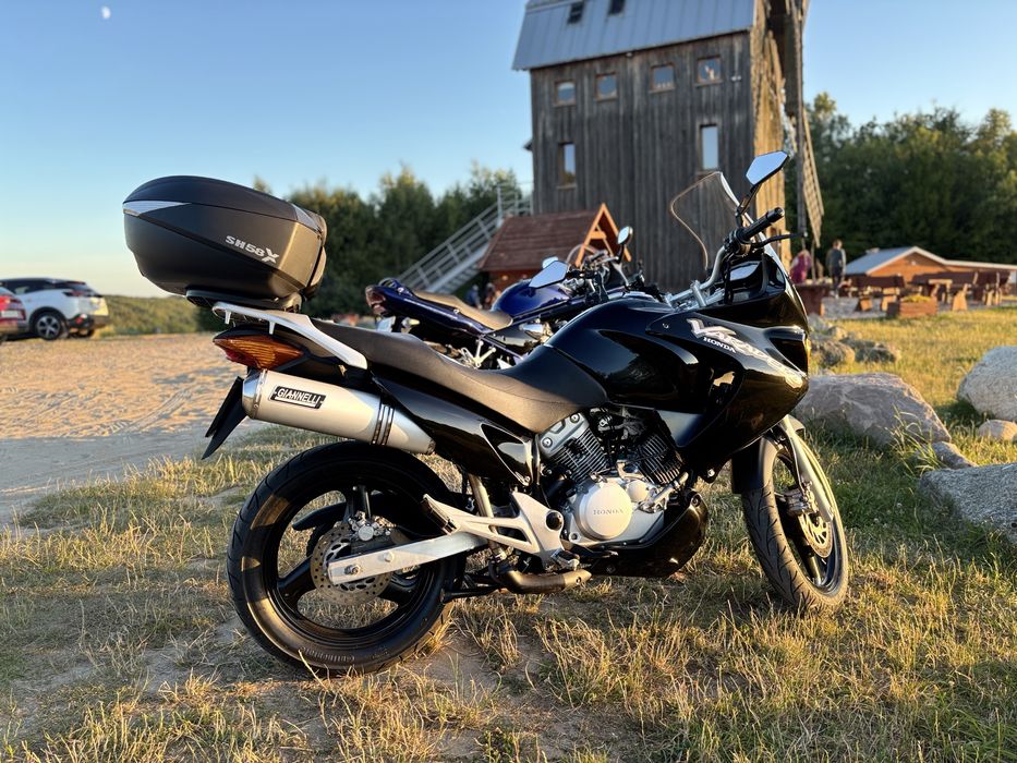 Honda Varadero 125ccm kat B