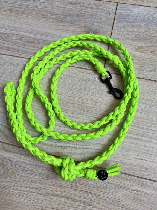 Повідець з паракорду поводок
