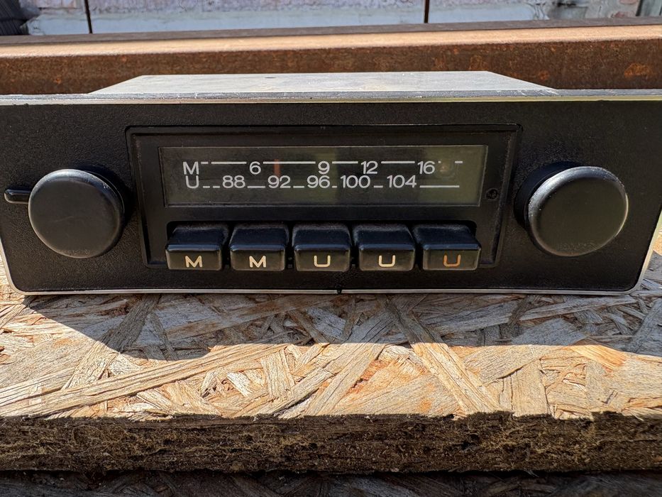Stare radio samochodowe