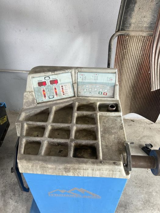 Продам шиномантіжні станки