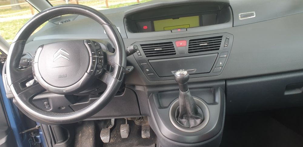 Citroen c4 grand picasso 1.6  BENZ 2010
