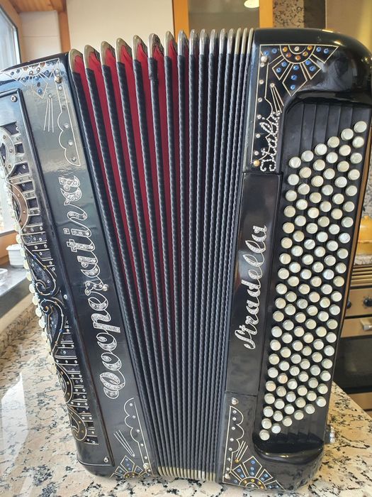 Acordeon cromatico