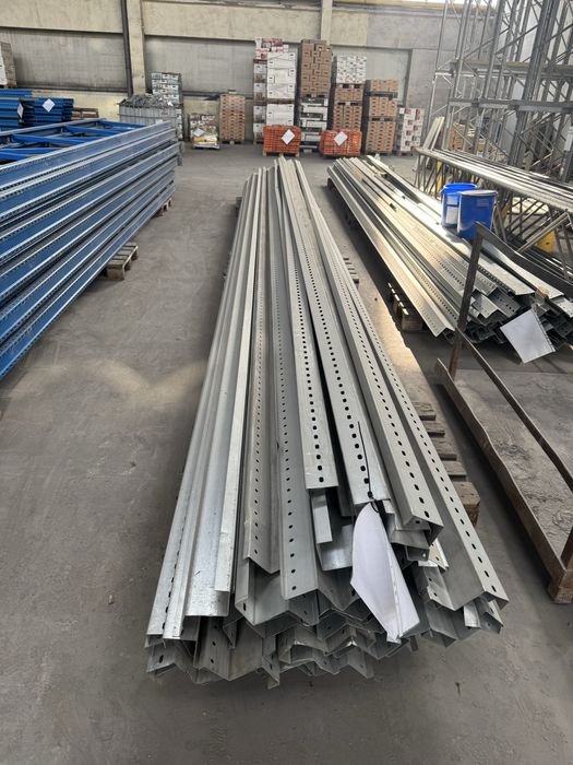 Słup konstrukcyjny, ślizg wyjezdny