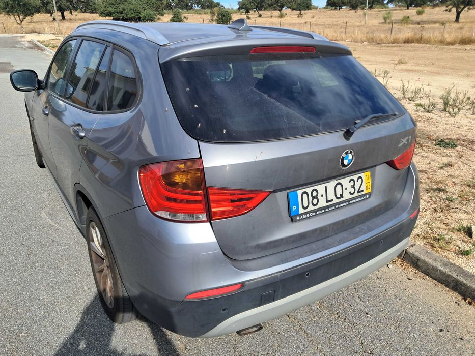 BMW X1 em óptimo estado