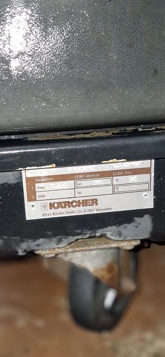 Kärcher HDS 550 C (з Німечини)
Рік виготовлення: 1989
Робочий тиск: до