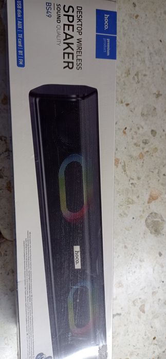 Продам блютуз колонку, новую