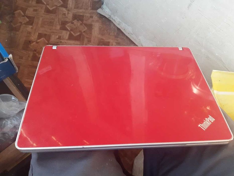 Lenovo ThinkPad Edge 13