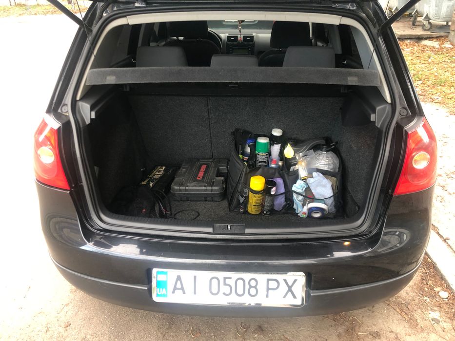 Гольф 5 2004 року