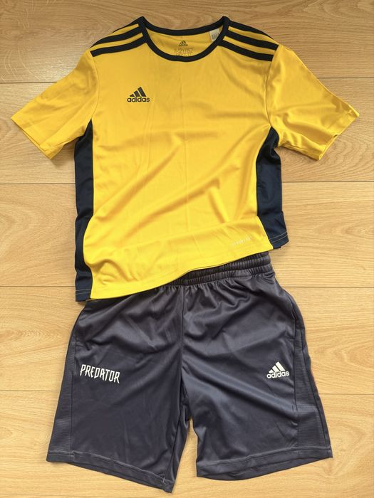 Stroj pilkarski Adidas 152
