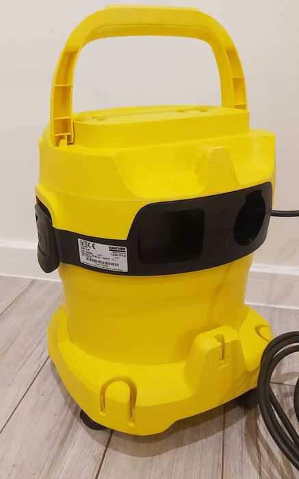 odkurzacz warsztatowy karcher WD 3P z elektrogniazdem + filtr