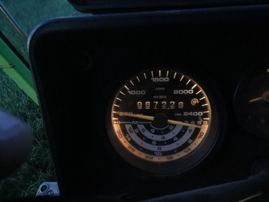 Piękny Deutz Fahr 6.10