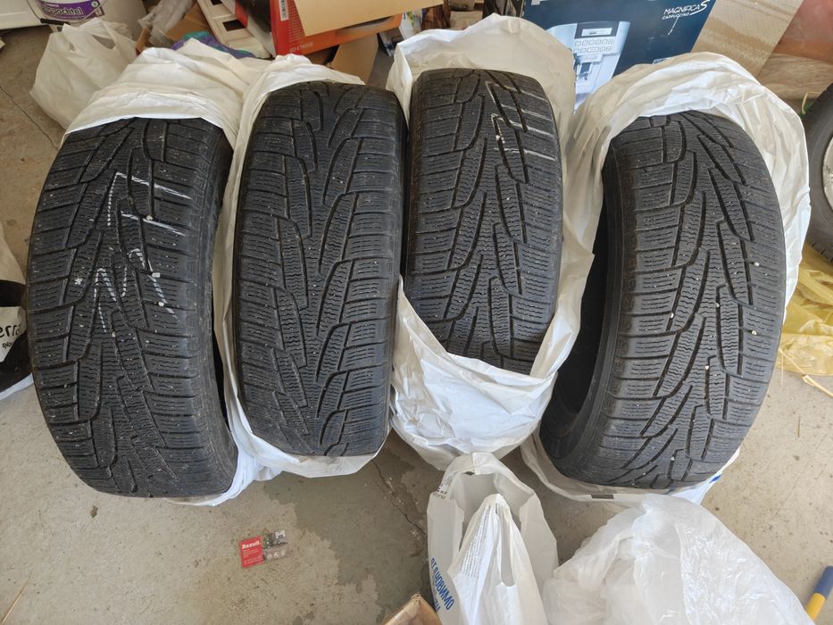 Шини Kumho 225/55 R17 (4 шт)