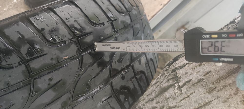 Шини колесо 255 60 17