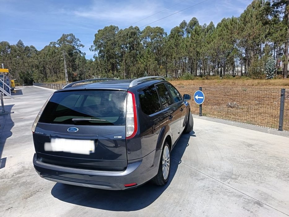 Ford focus 1.6 2010