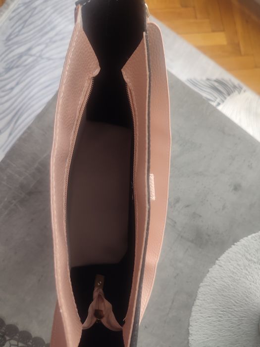 Torebka różowa NOWA