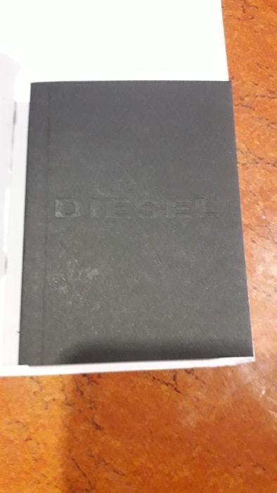 Продам мужские часы Diesel
