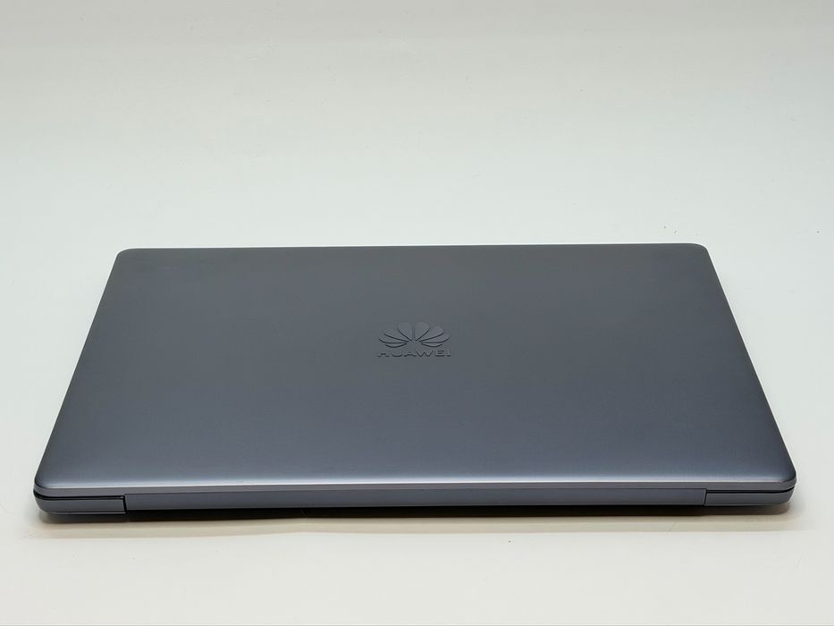 huawei matebook 13 i7-8565u/8gb ram.512gb ssd /geforce mx150/13,3''