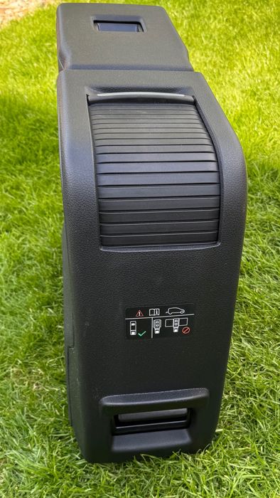 Stolik podłokietnik Proace Jumpy Traveller Scudo