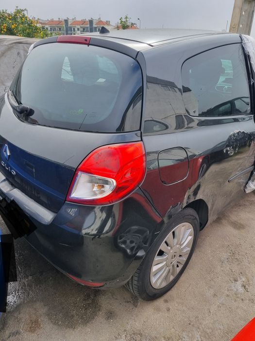 Renault clio 3 1.2 gasolina para peças