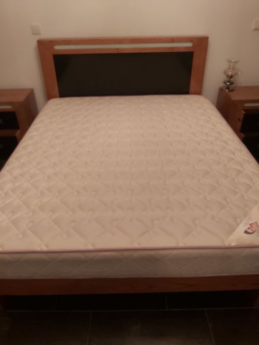 Colchão ortopédico como novo