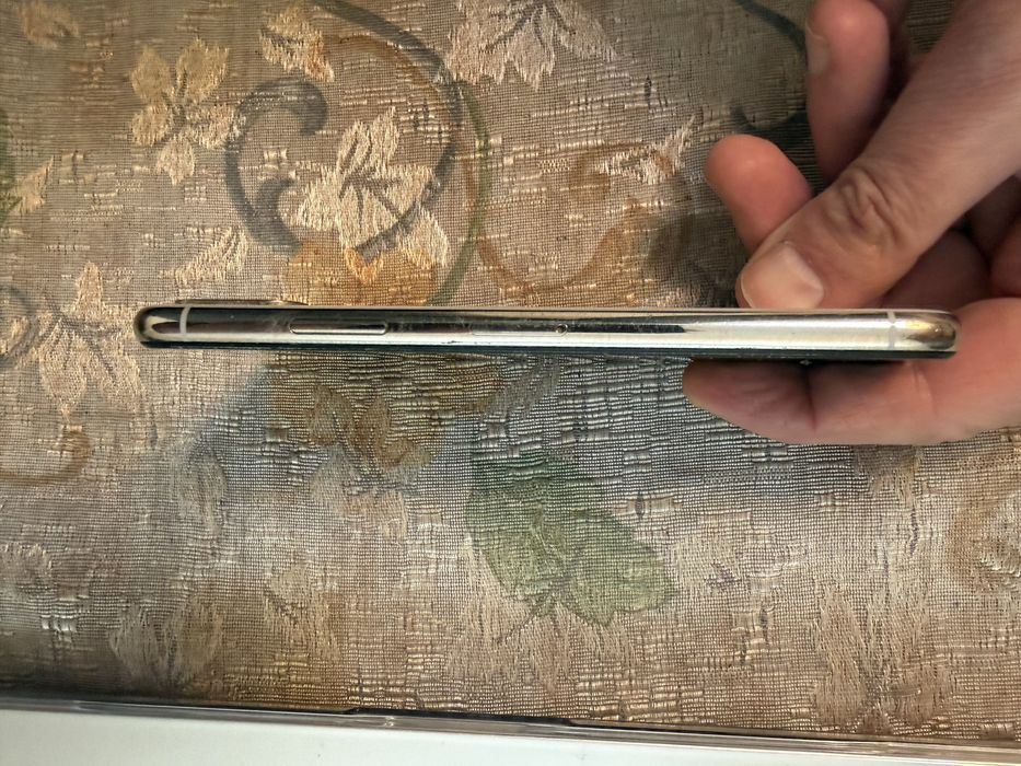 Продам Iphone 10 x 256 gb