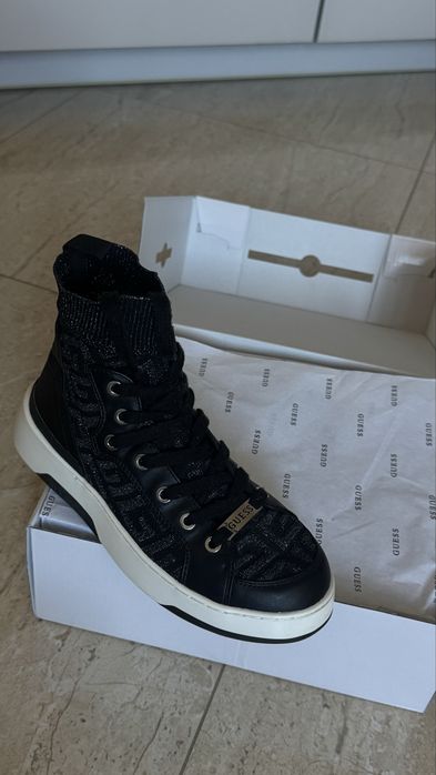 Жіночі кеди Guess Riber High-Top Sneakers