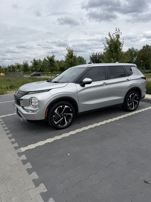 Продам чудовий автомобіль, у відмінному стані, 7 місць.