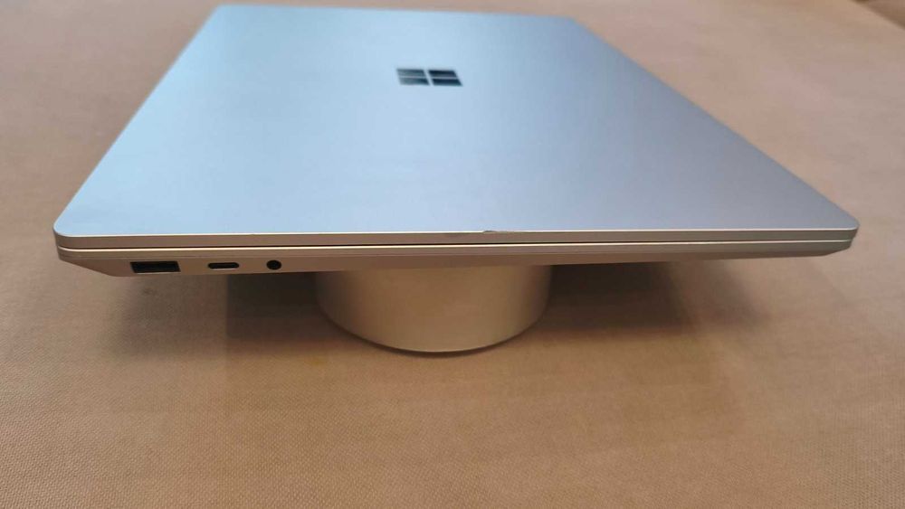 Microsoft Surface Laptop 3 15" Intel i7-16gb RAM-512gb SSD-2K тачскрін