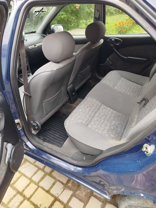 Автомобіль Citroen XSARA 1. 4I X