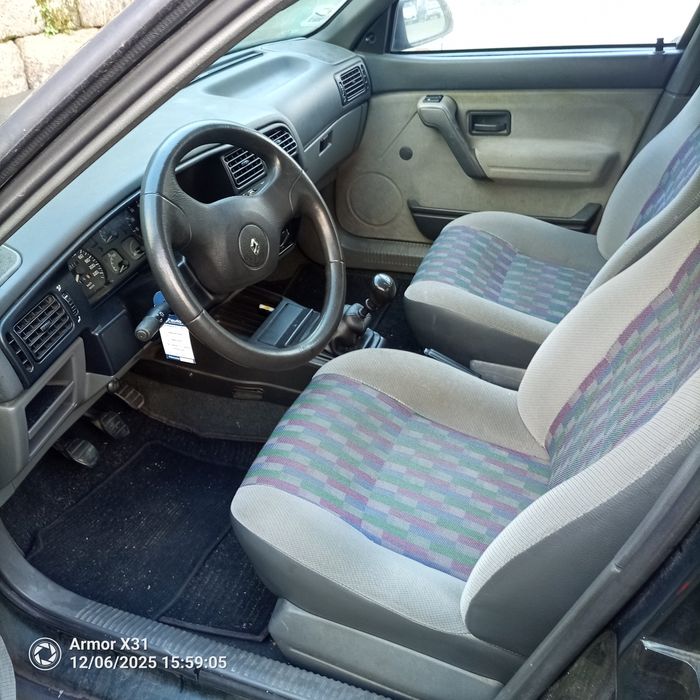 Vendo carro Renault 19