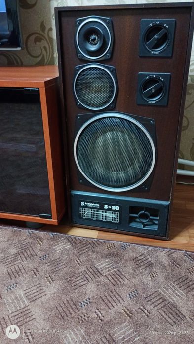 Колонки  s90 +підсилювач.