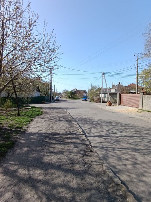 Продам нежитлове приміщення! Район Пивзавод. Вул. Ясна. ФАСАД. Цоколь!