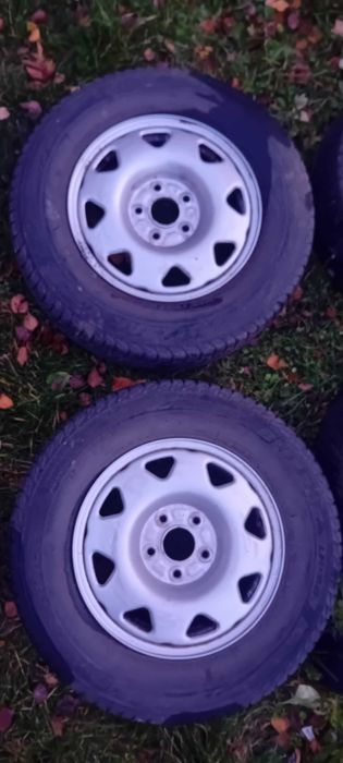 Koła zimowe stalowe Honda crv Bridgestone Blizzak lm80 205/70 15