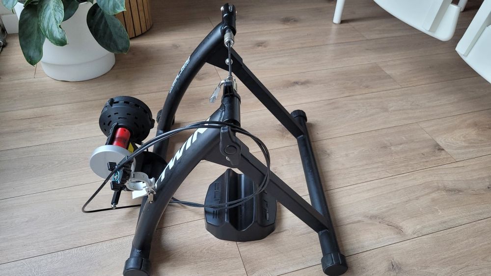 Trenażer rowerowy B'twin IN'RIDE 100