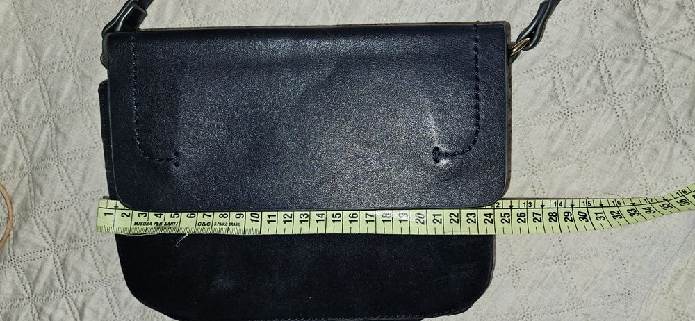 Bolsa azul escuro