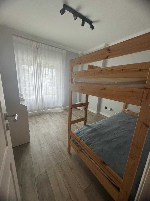 Apartamento T2 em Alfarim – Próximo da Praia do Meco | Estacionamento Privado