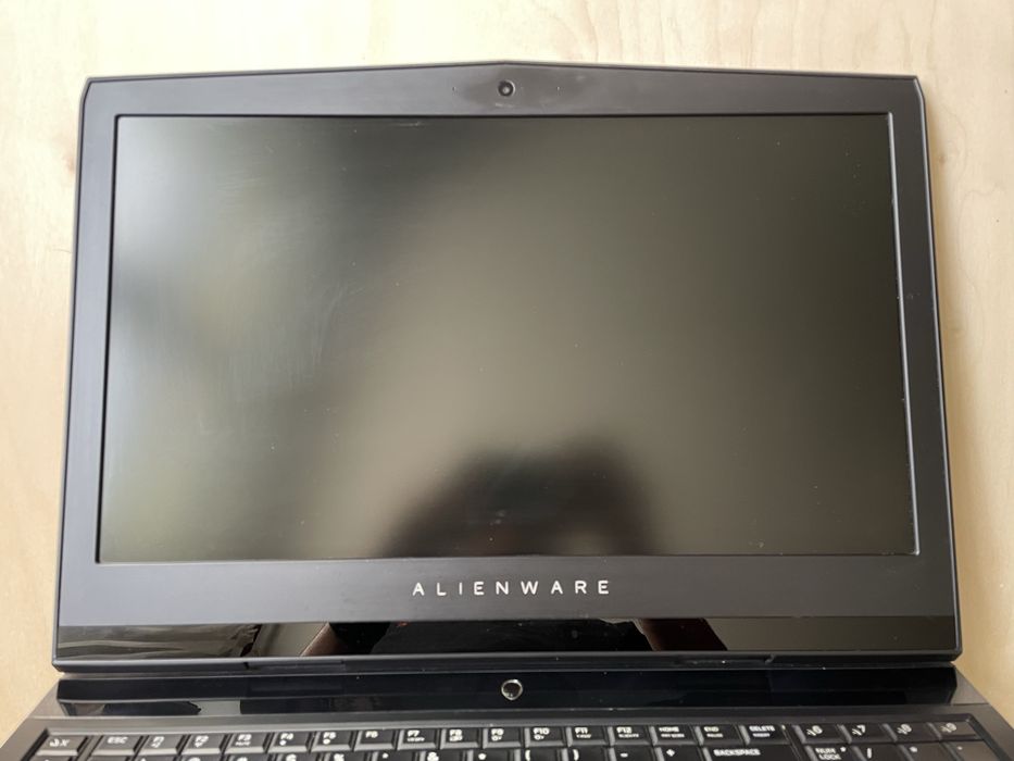 Ігровий ноутбук Alienware 17 R4 | 2K 120Hz | i7-6700HQ | GTX 1060 6GB | 16GB | SSD+HDD | Комплект