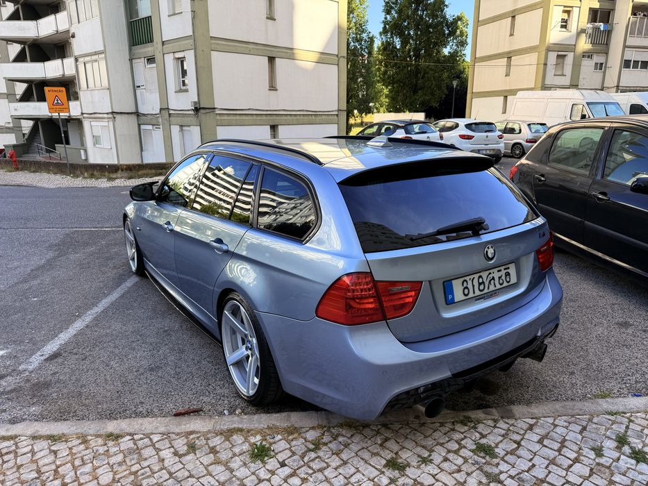 Bmw 320d LCI pack M look 335